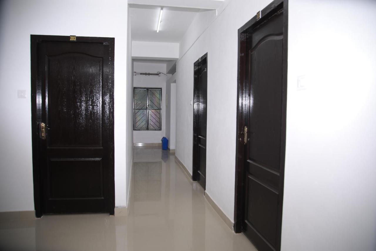 Hotel Meghna Residency Thiruvananthapuram Exterior foto