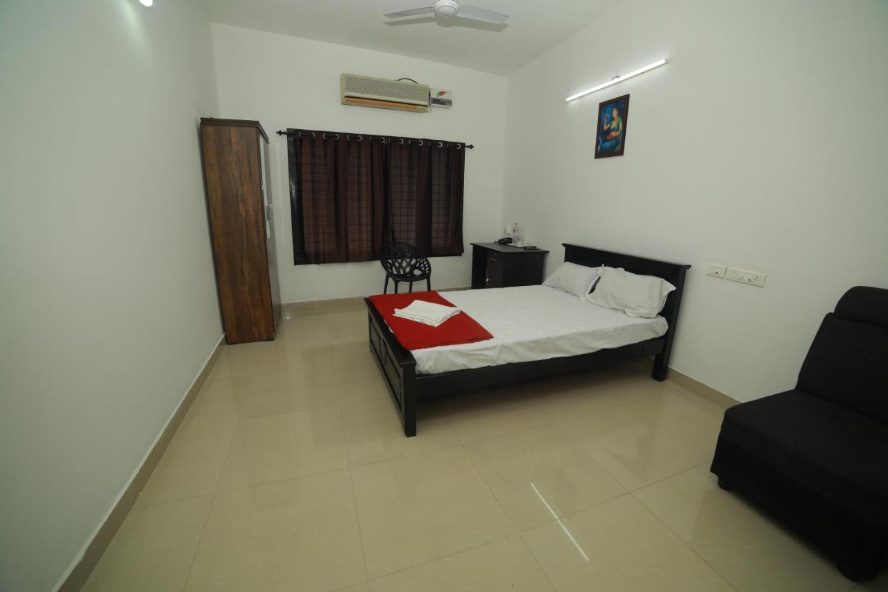 Hotel Meghna Residency Thiruvananthapuram Exterior foto